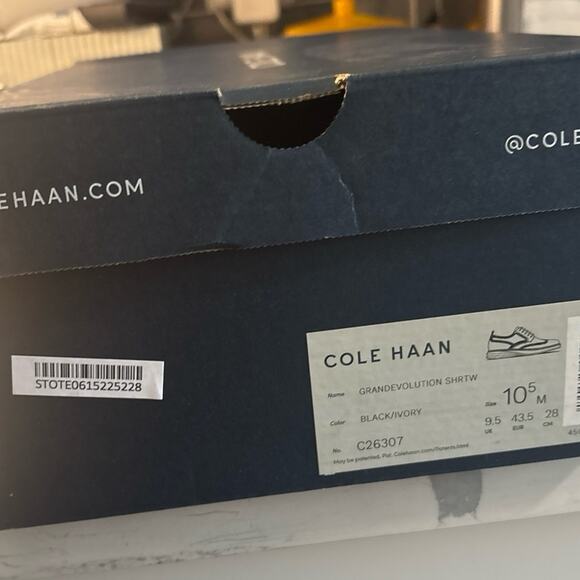 COLE HAAN - Grandevolution Leather Brogues - Men’s size 10.5 - Picture 6 of 9